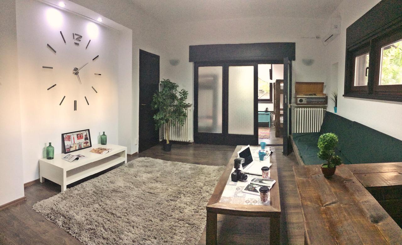 Globe Hostel Bükreş Dış mekan fotoğraf