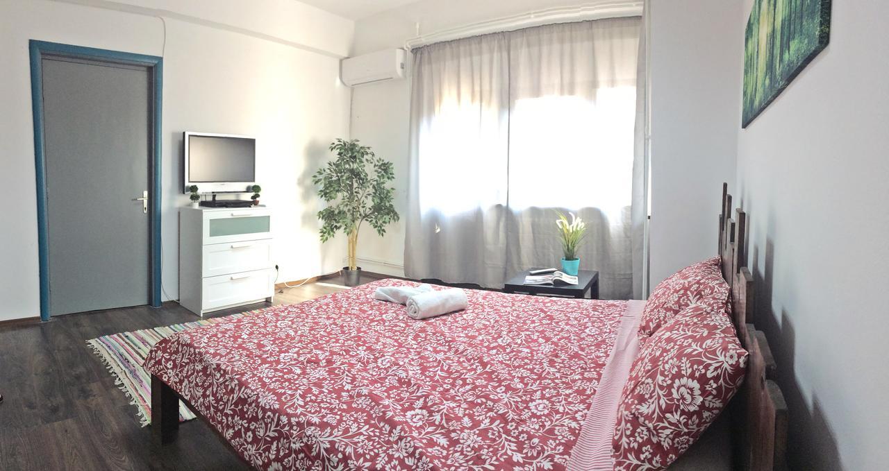 Globe Hostel Bükreş Dış mekan fotoğraf